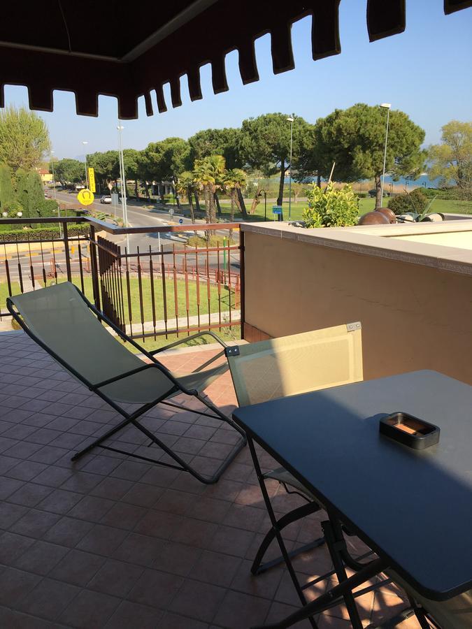Hotel Margherita Meuble Sirmione Exterior photo
